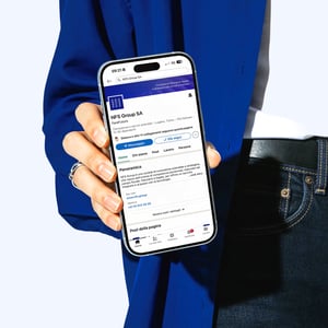 Hands-Holding-iPhone-Editorial-Mockup-2